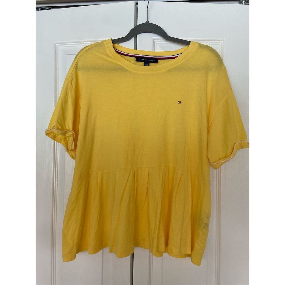 Tommy Hilfiger Women's Peplum Hem T-Shirt Yellow Size L Casual Top